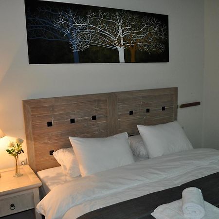 Zoúrva Apirathes Residence מראה חיצוני תמונה