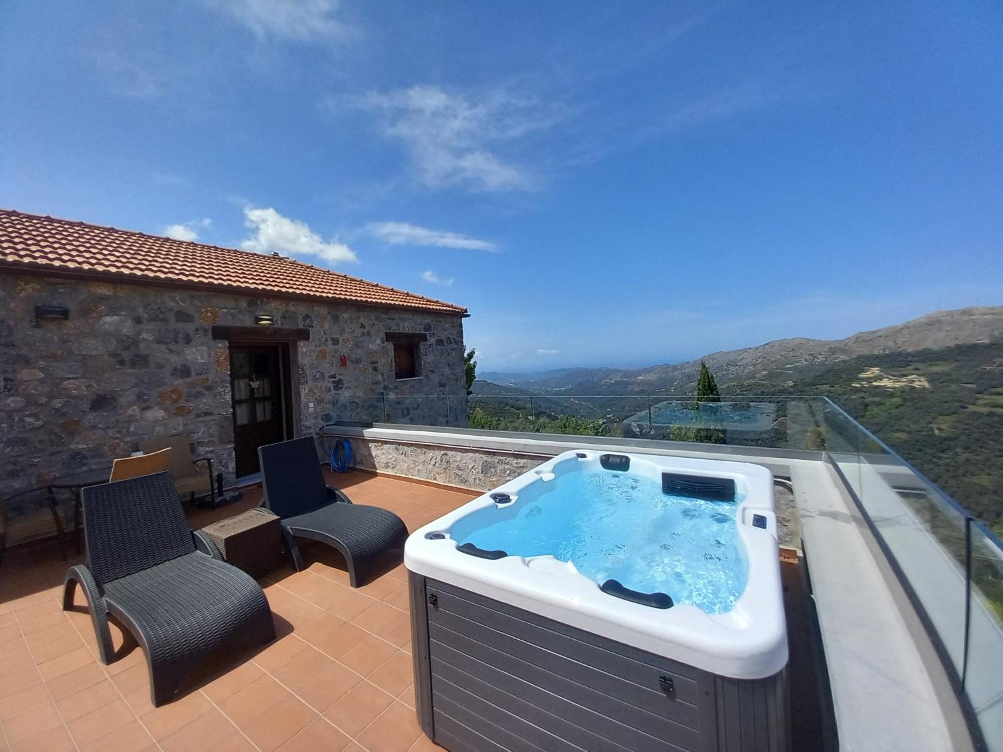 Zoúrva Apirathes Residence מראה חיצוני תמונה