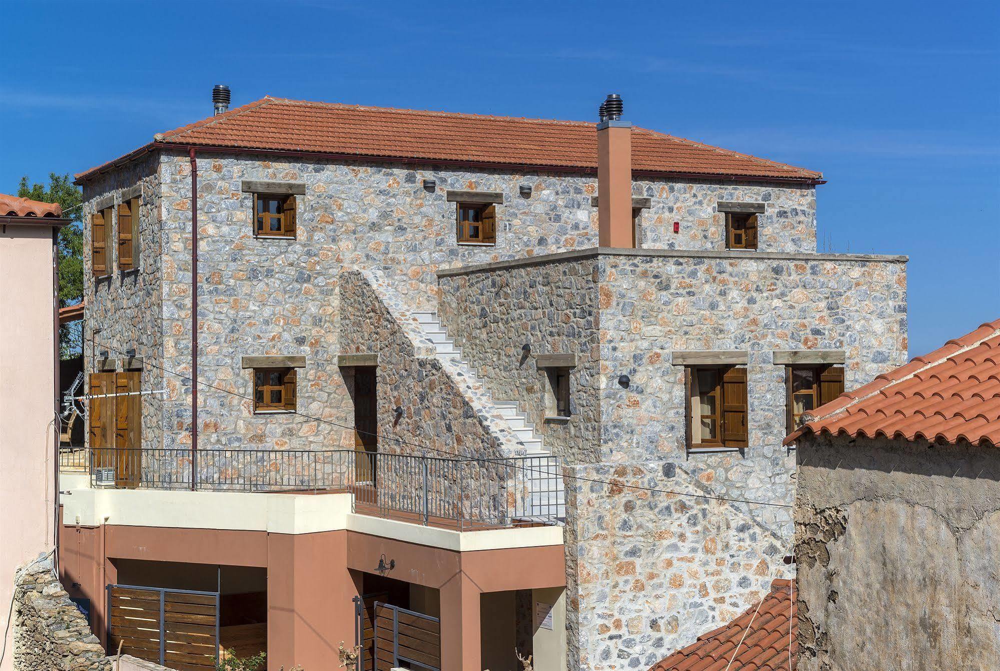 Zoúrva Apirathes Residence מראה חיצוני תמונה