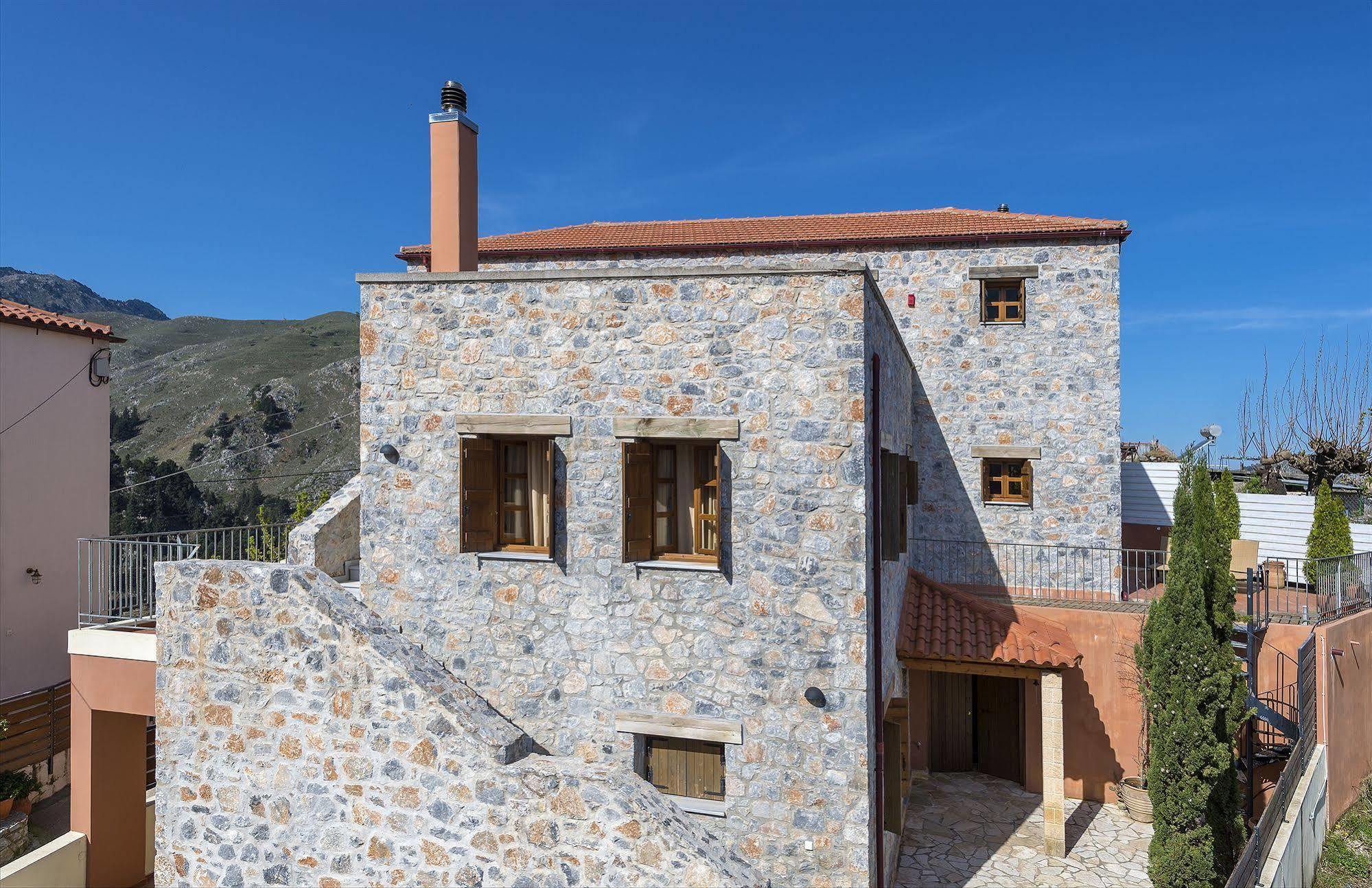 Zoúrva Apirathes Residence מראה חיצוני תמונה